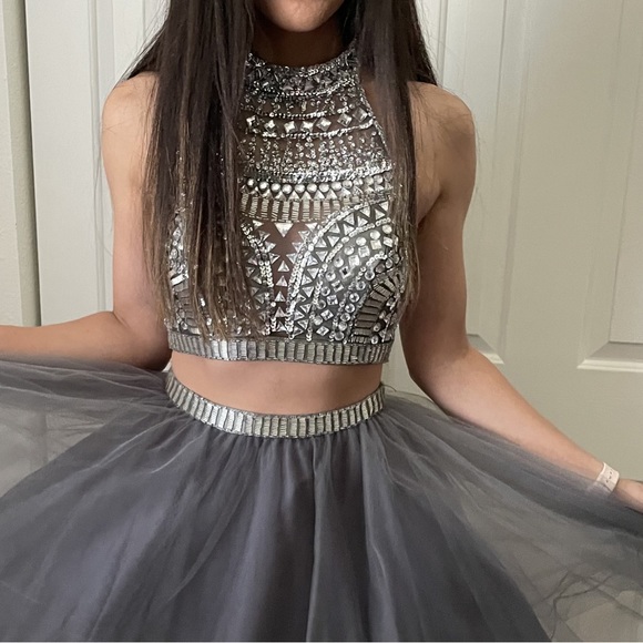 Rachel Adams Prom Top Cocktail - Picture 3 of 9